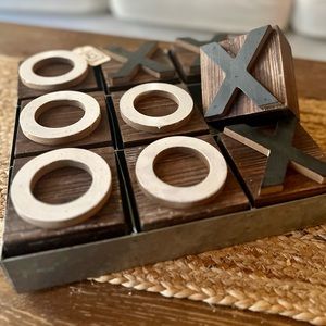 New! Farmhouse tic tac toe game un wooden and metal NWT
